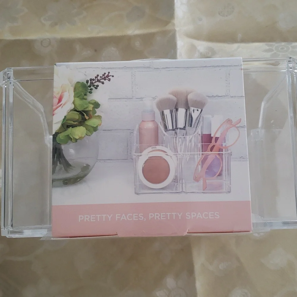 Thinkspace Clear Acrylic Beauty Makeup Cosmetic Organizer NWT
